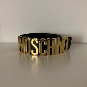 Moschino leather belt size 38